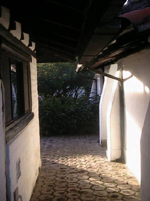 guesthouse.jpg