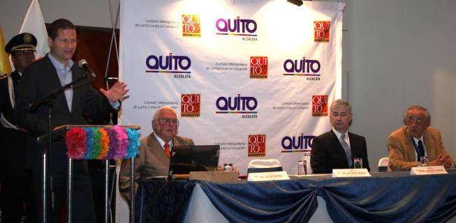 quitoseminario.jpg
